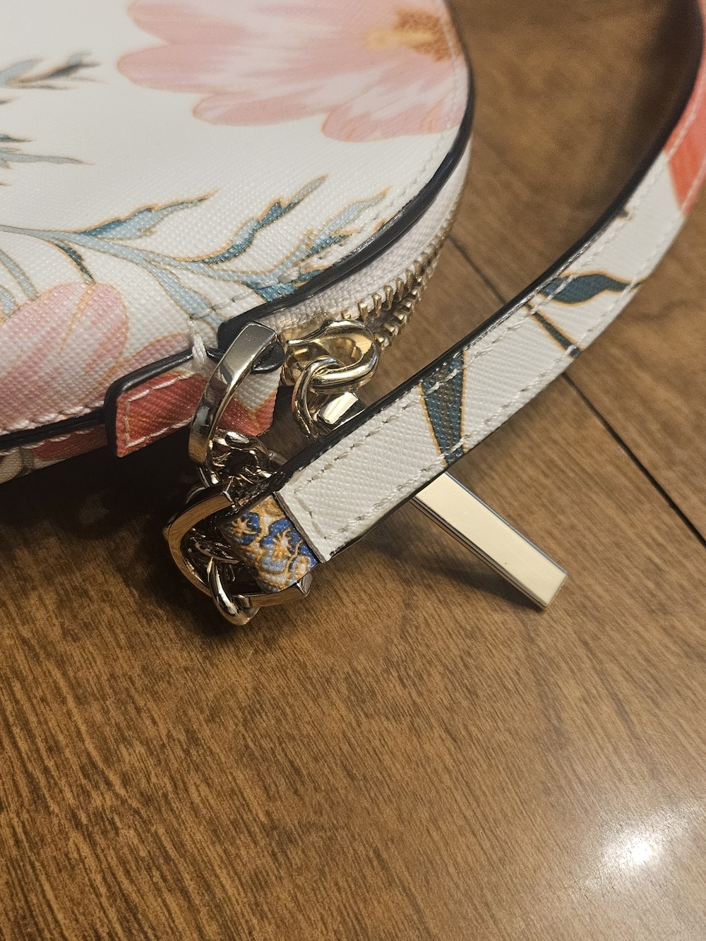 Kate Spade Floral Crossbody Bag - White with Coral and Pink Flowers - Picture 5 of 9